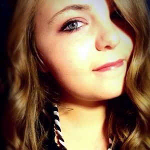 Meet your Posher, Skylar